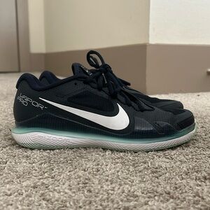 Nike Vapor Pro Women’s Tennis Court Shoes Size 7.5